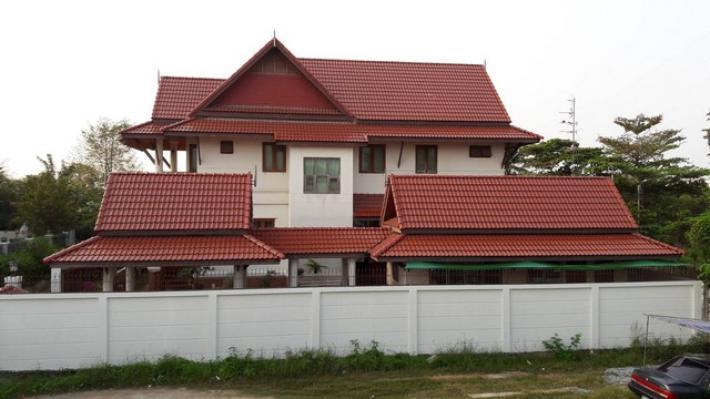 บ้านทรงไทย 141ตารางวา  เรือนงาน ไม้สักทองท่ั้งหลัง ริมคลองบางขี้เก้ง