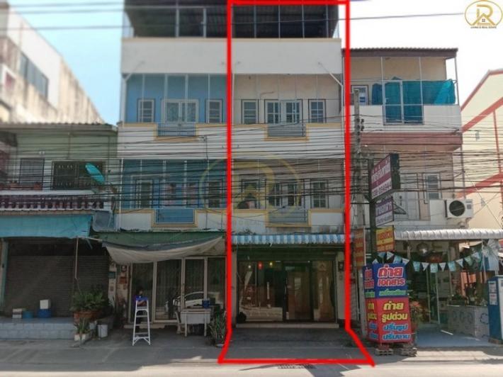 ขายอาคารพาณิชย์3ชั้น มีที่จอดรถด้านหลัง ฟรีโอน  ติดถนนบ้านสวน 9 บ้านสวน เมืองชลบุรี ชลบุรี