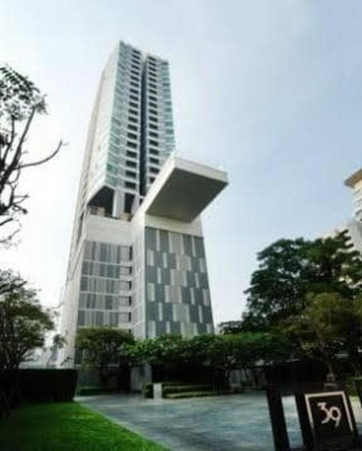 Condo 39 By Sansiri, in the heart of the city, near BTS Phrom Phong
